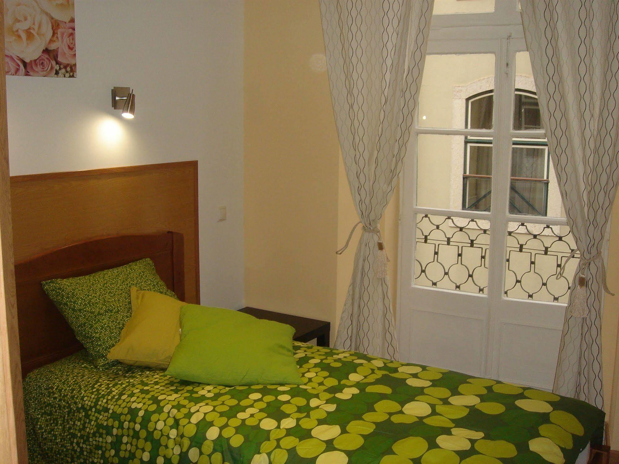 Downtown Guest House Lisbon Exterior photo